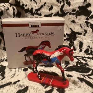 Trail of Painted Pony Happy Trails collection.